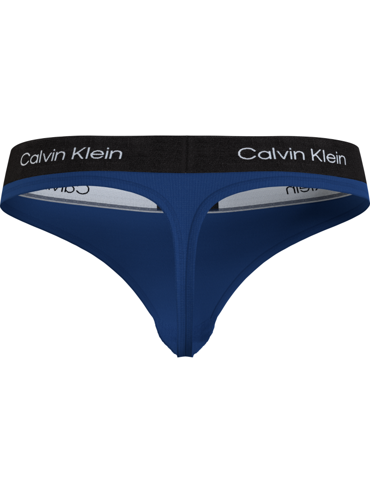 Дамски стринг Calvin Klein QF7248E CGU THONG